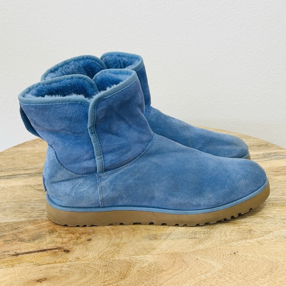 UGG Women's Kristin boots featured in a striking Skyline Blue suede Women's 7.5